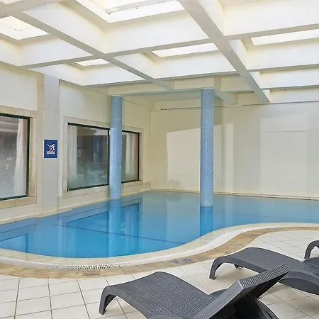 Cheerfulway Balaia Plaza 4* 阿尔布费拉