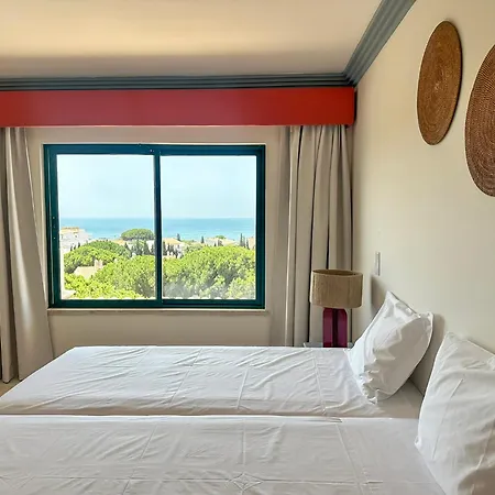 Aparthotel Balaia Plaza 4*