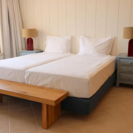 Balaia Plaza Aparthotel 4*