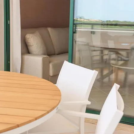Aparthotel Balaia Plaza 4*