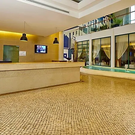 Balaia Plaza 4* البوفيرا