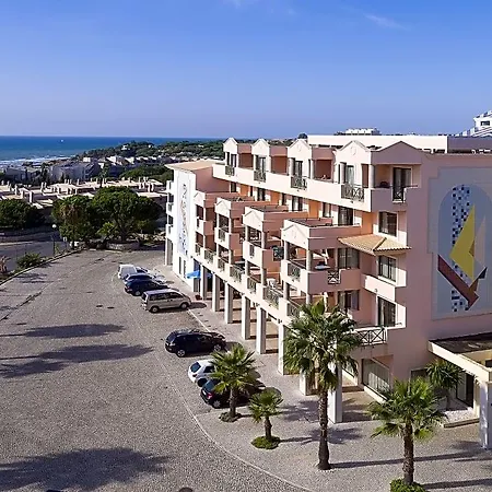 Balaia Plaza 4* البوفيرا
