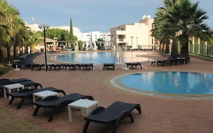 Cheerfulway Balaia Plaza 4* 알부페이라