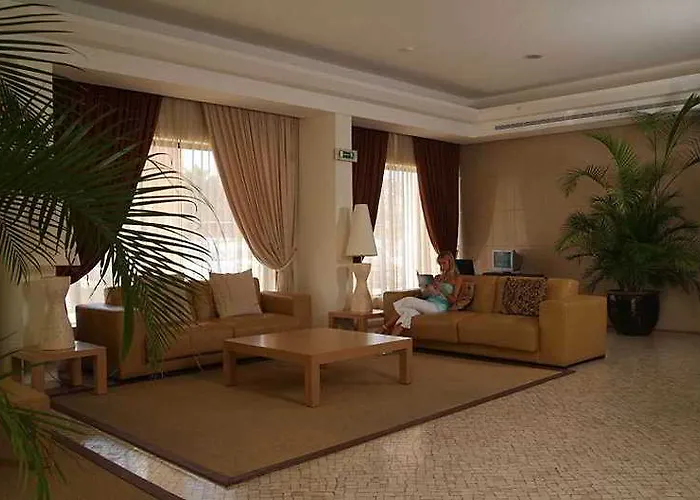 Cheerfulway Balaia Plaza 4*