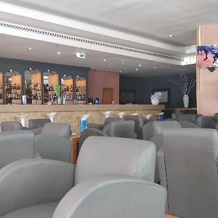 Ξενοδοχείο με διαμερίσματα Cheerfulway Balaia Plaza 4*