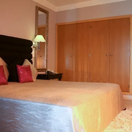 Cheerfulway Balaia Plaza Ξενοδοχείο με διαμερίσματα Αλμπουφέιρα