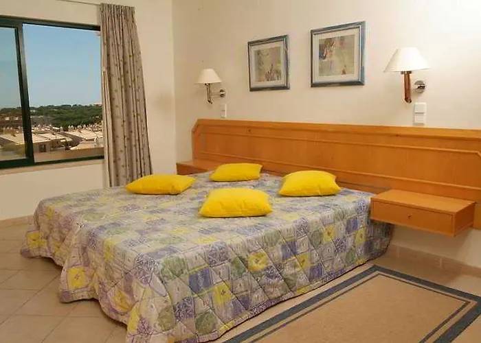 Apartmanhotel Cheerfulway Balaia Plaza 4*